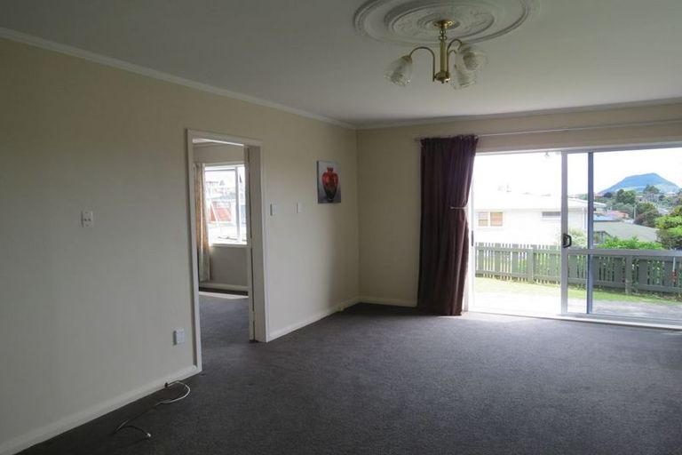 Photo of property in 2a Mana Street, Otumoetai, Tauranga, 3110
