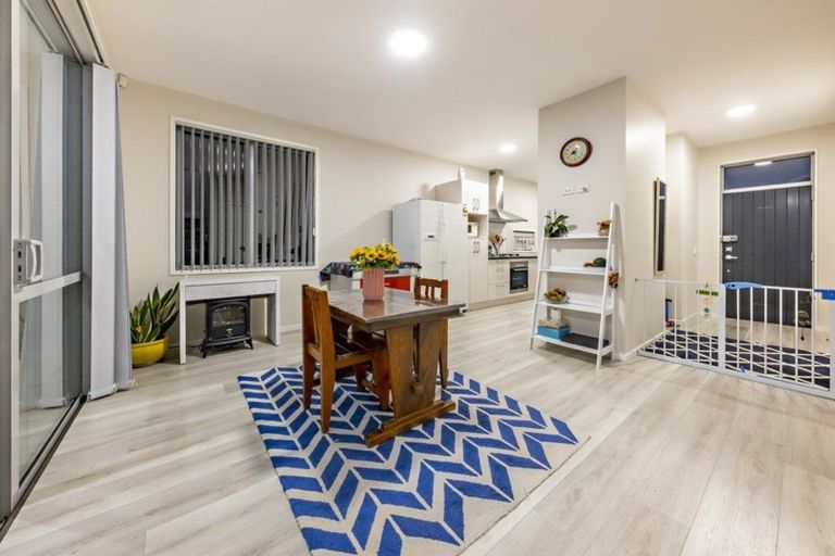 Photo of property in 12 Courage Road, Papakura, 2110