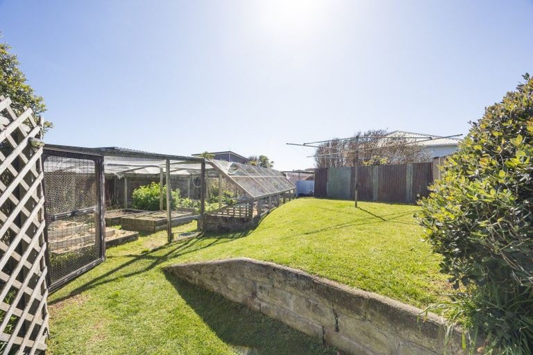 Photo of property in 9 Chrystal Street, Foxton Beach, Foxton, 4815
