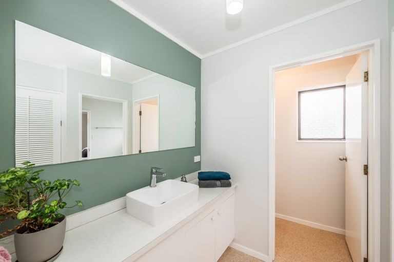 Photo of property in 19a Ruru Street, Waikanae, 5036