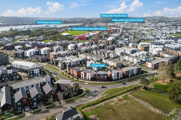 Photo of property in 24 Clark Road, Hobsonville, Auckland, 0616