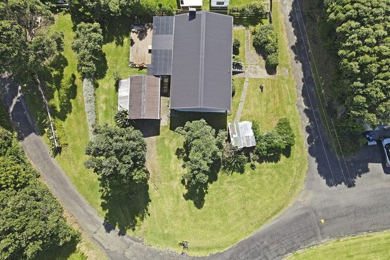 Photo of property in 4 Oha Street, Mokau, 4376