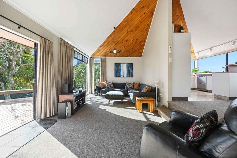 Photo of property in 28 Church Road, Pukete, Hamilton, 3200