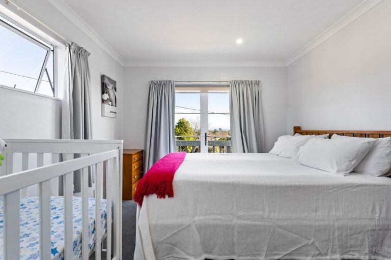 Photo of property in 25 Given Street, Havelock North, 4130