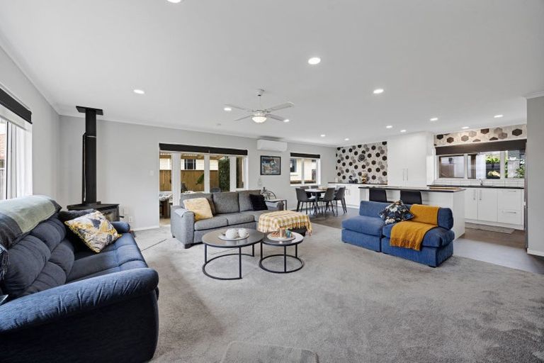 Photo of property in 3d Hinau Street, Inglewood, 4330