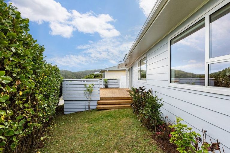 Photo of property in 12 Mossburn Grove, Kelson, Lower Hutt, 5010