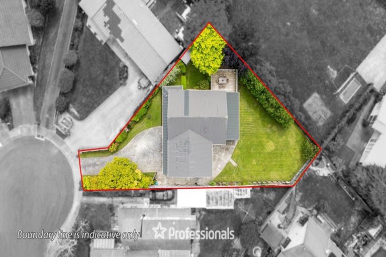 Photo of property in 9 Clinker Grove, Silverstream, Upper Hutt, 5019