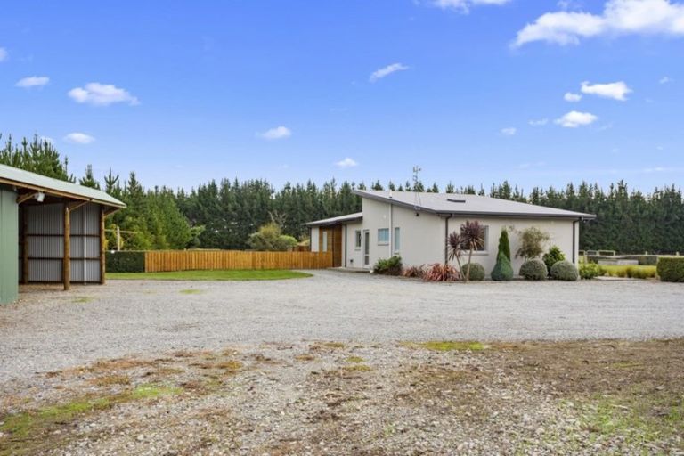 Photo of property in 2517 Tram Road, West Eyreton, Rangiora, 7475