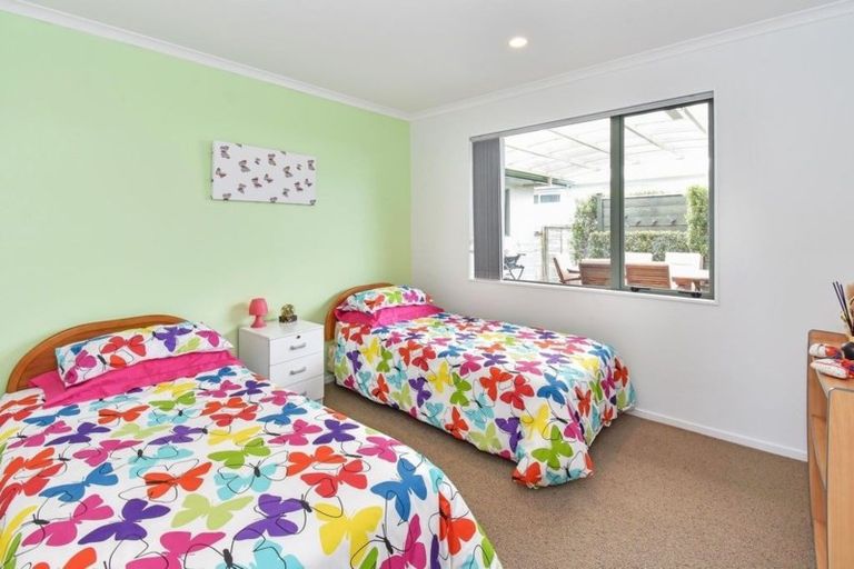 Photo of property in 7 Crispe Road, Clarks Beach, 2122