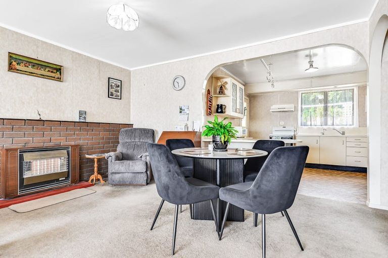 Photo of property in 22 Glenview Terrace, Glenview, Hamilton, 3206