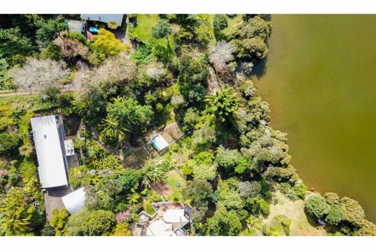 Photo of property in 22 Riverview Road, Kerikeri, 0230