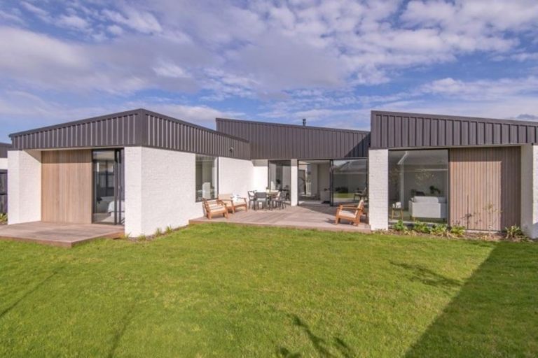 Photo of property in 15 Foxbridge Lane, Lincoln, 7608