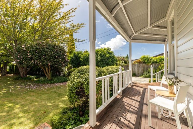 Photo of property in 49 Te Aute Road, Havelock North, 4130
