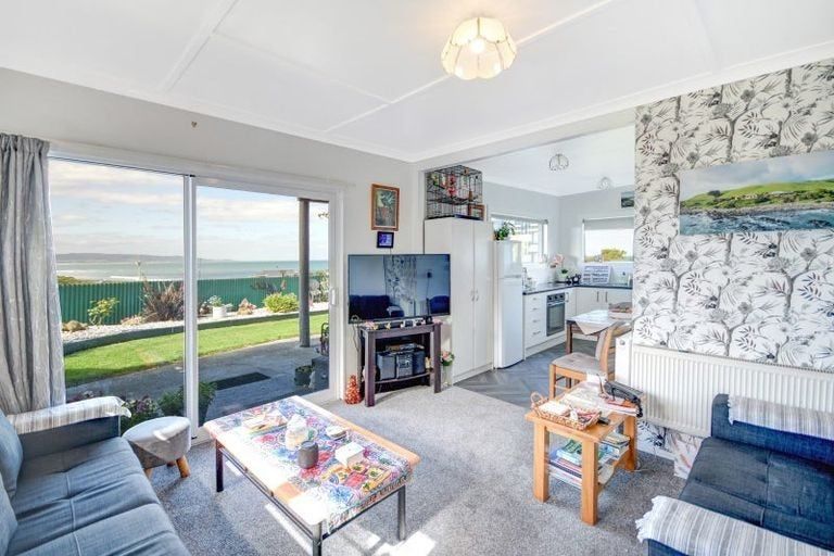 Photo of property in 10 Rimu Street, Kaka Point, Balclutha, 9271