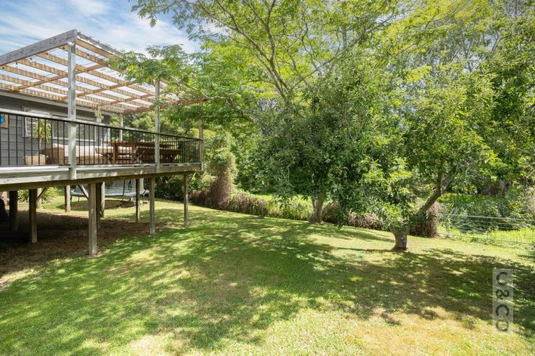 Photo of property in 11 Murray Way, Waimauku, 0812