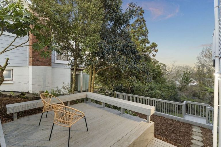 Photo of property in 413 Don Buck Road, Massey, Auckland, 0614