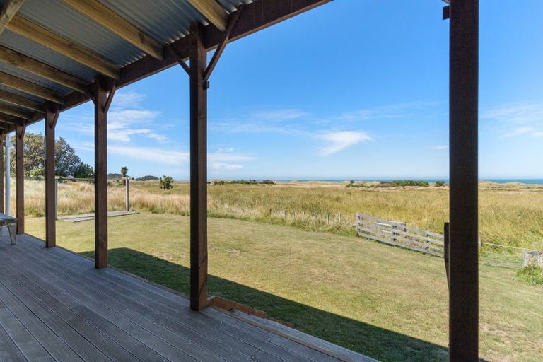 Photo of property in 212 Flat Point Road, Flat Point, Masterton, 5883