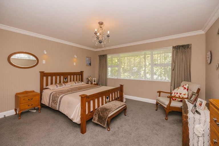 Photo of property in 9 Mana Place, Awapuni, Palmerston North, 4412
