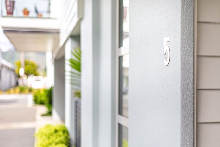 Photo of property in 5 Lucern Lane, Petone, Lower Hutt, 5012