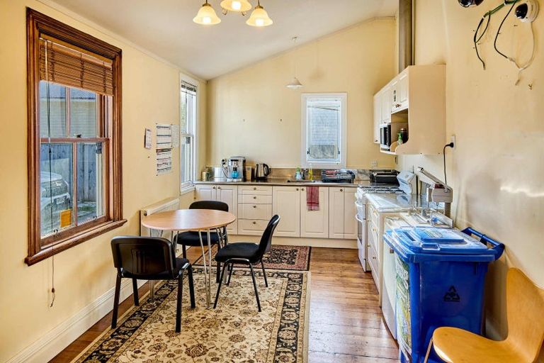 Photo of property in 63 Hutt Road, Petone, Lower Hutt, 5012