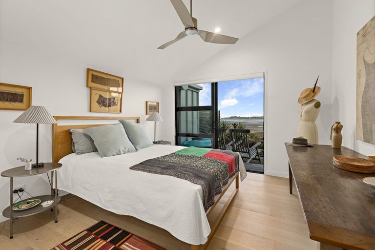 Photo of property in 32 Boathouse Bay Lane, Snells Beach, 0920