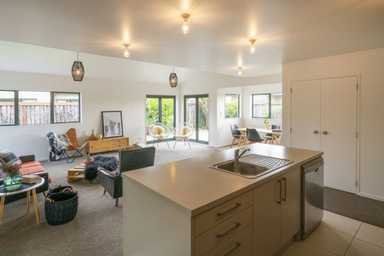 Photo of property in 14b Ringwood Place, Whitianga, 3510