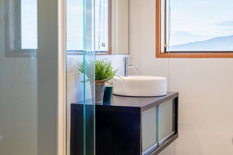 Photo of property in 24 Paetawa Road, Peka Peka, Waikanae, 5391