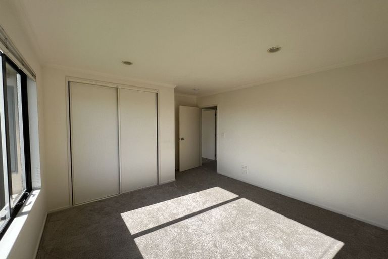 Photo of property in 66 Kate Sheppard Avenue, Torbay, Auckland, 0630