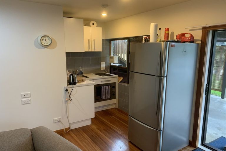 Photo of property in 1/16 Hart Road, Hauraki, Auckland, 0622