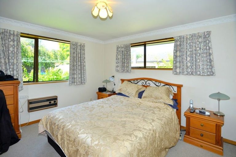 Photo of property in 16 Kedleston Drive, Avonhead, Christchurch, 8042