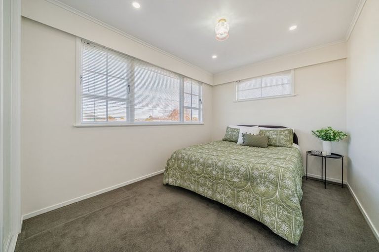Photo of property in 17 De Menech Grove, Avalon, Lower Hutt, 5011