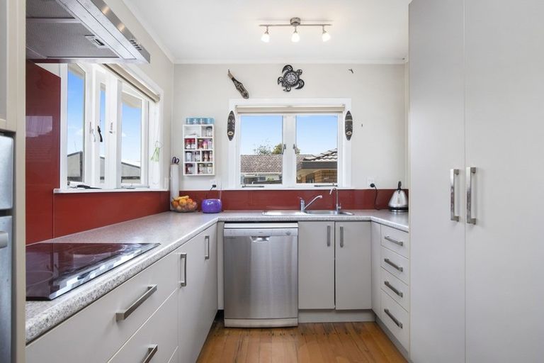 Photo of property in 1/1 Edmund Hillary Avenue, Papakura, 2110