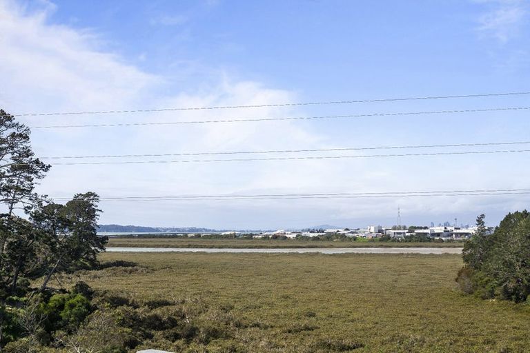 Photo of property in St Claire Village, 209/172 Mcleod Road, Te Atatu South, Auckland, 0610