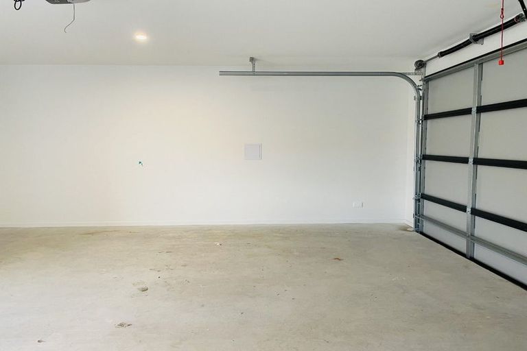 Photo of property in 8 Ned Place, Halswell, Christchurch, 8025