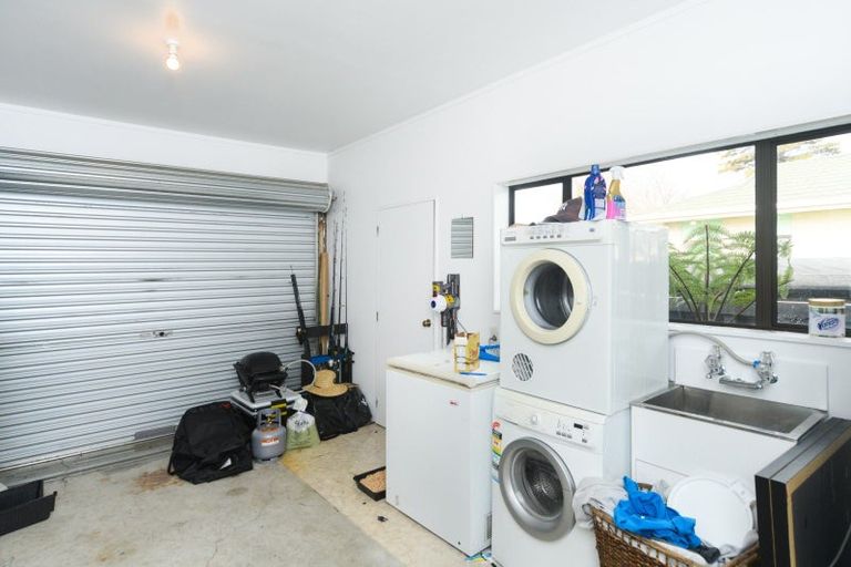 Photo of property in 30 South Street, Feilding, 4702