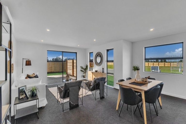 Photo of property in 50 Suffolk Drive, Kirwee, 7571