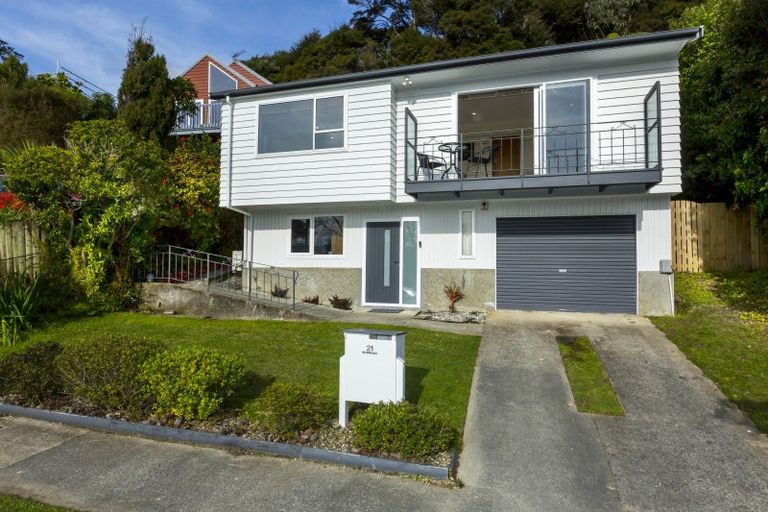 Photo of property in 21 Cleary Street, Waterloo, Lower Hutt, 5011
