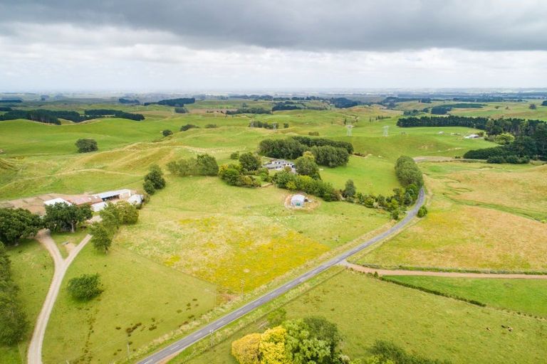 Photo of property in 322 Finnis Road, Pohangina, Feilding, 4775
