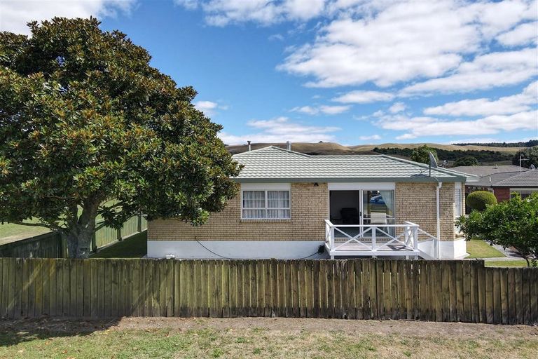 Photo of property in 2b Hoyte Place, Pukehangi, Rotorua, 3015