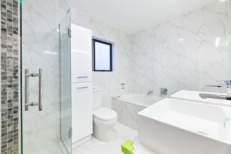 Photo of property in 218 Metcalfe Road, Ranui, Auckland, 0612