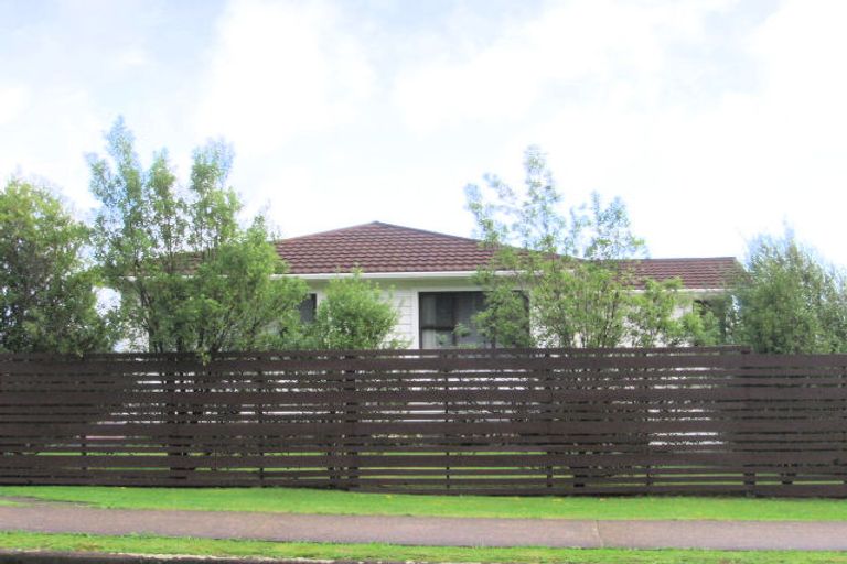 Photo of property in 34 Seddon Street, Waikanae, 5036