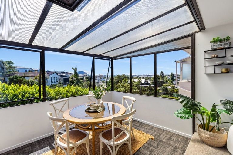 Photo of property in 42a Whitaker Street, Otumoetai, Tauranga, 3110