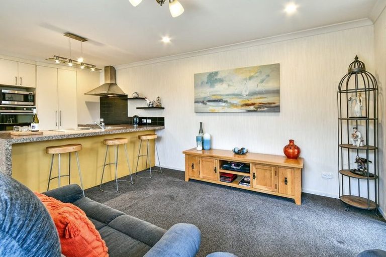 Photo of property in 7 Patu Way, Patumahoe, Pukekohe, 2679