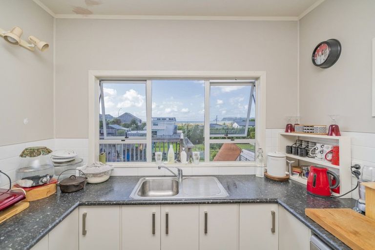 Photo of property in 263 Cook Drive, Whitianga, 3510
