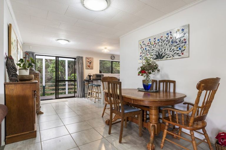 Photo of property in 896a Hikuai Settlement Road, Pauanui, Hikuai, 3579