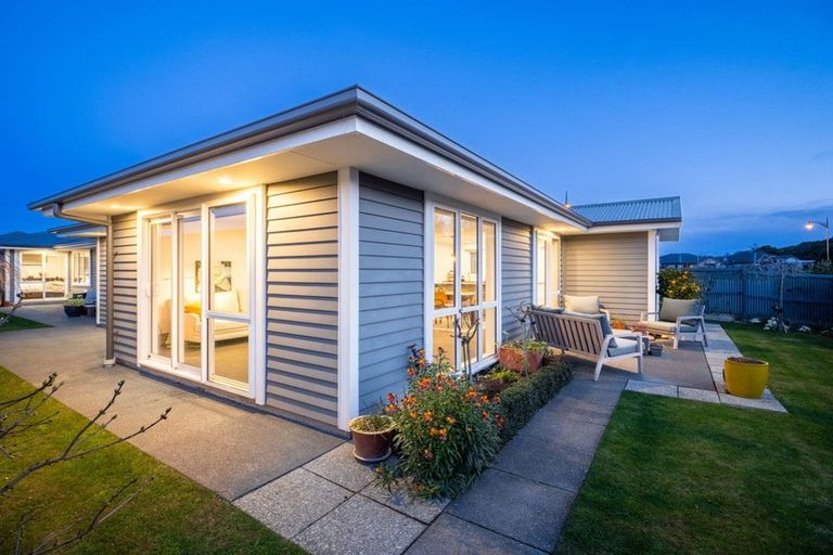 Photo of property in 1 Crampton Close, Kaiapoi, 7630