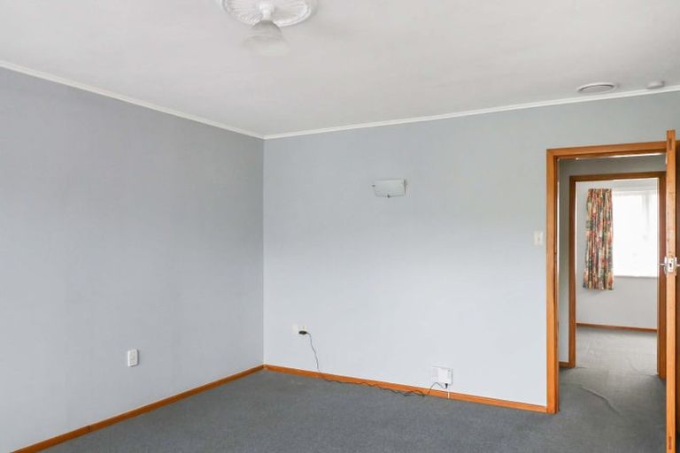 Photo of property in 8a Stamford Grove, Avalon, Lower Hutt, 5011
