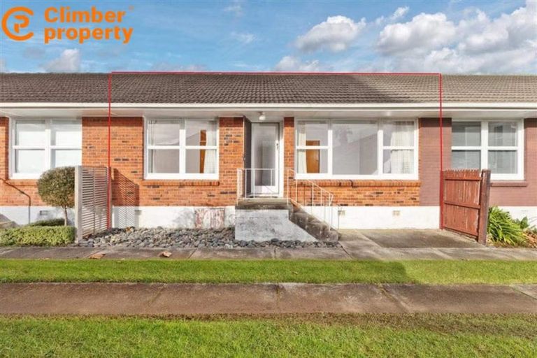 Photo of property in 2/17 Saltburn Road, Milford, Auckland, 0620