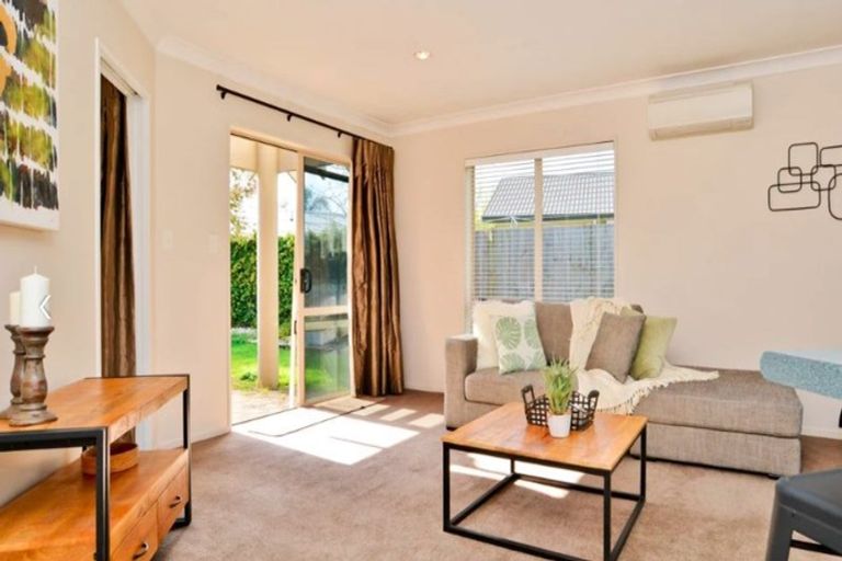 Photo of property in 18 Halcione Close, Flagstaff, Hamilton, 3210