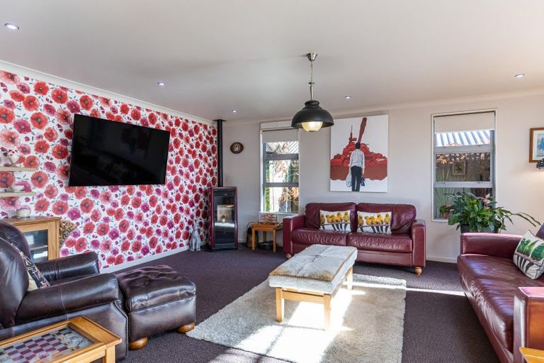 Photo of property in 15 Dillon Street, Blenheim, 7201